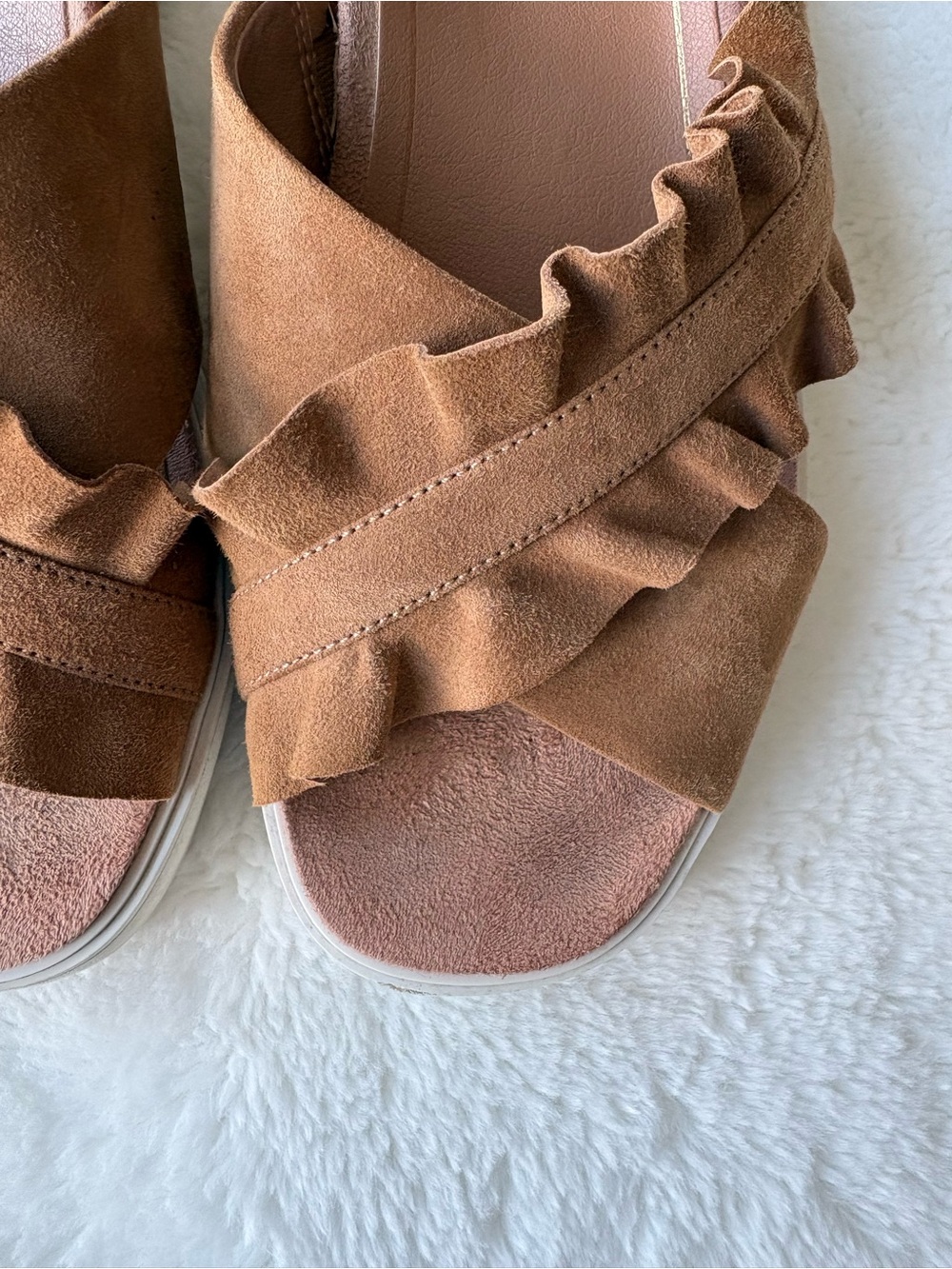 Vionic Azalea Suede Ruffle Slide Sandals Size 6 - Picture 4 of 10